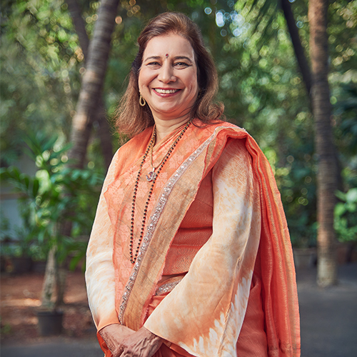 Dr. Radhike Khanna